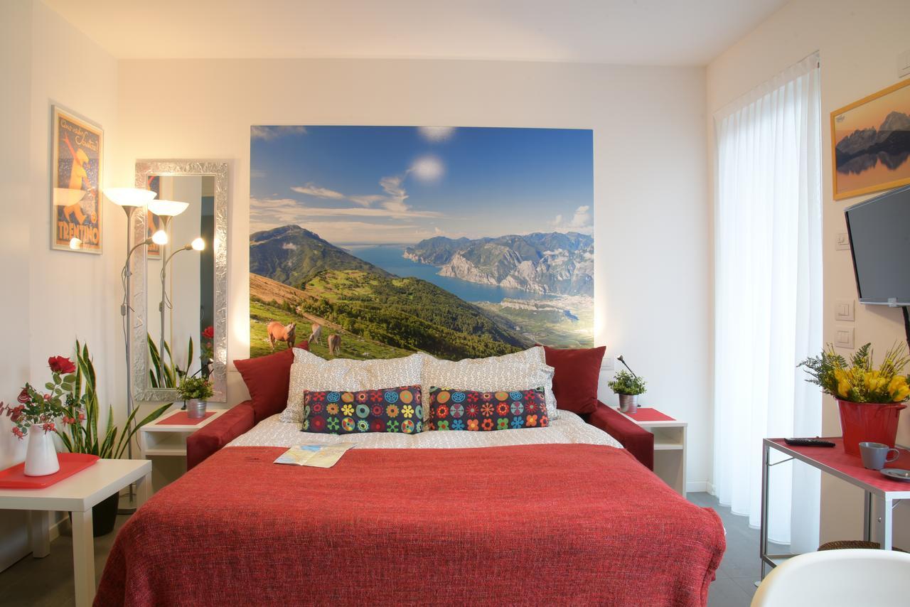 Casa Al Lago ริวาเดลการ์ดา ภายนอก รูปภาพ